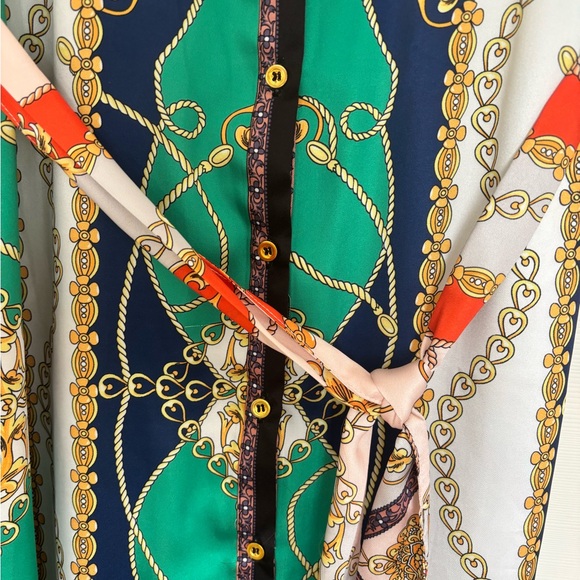 The Collection Elegant Patterned Blouse - Picture 12 of 14